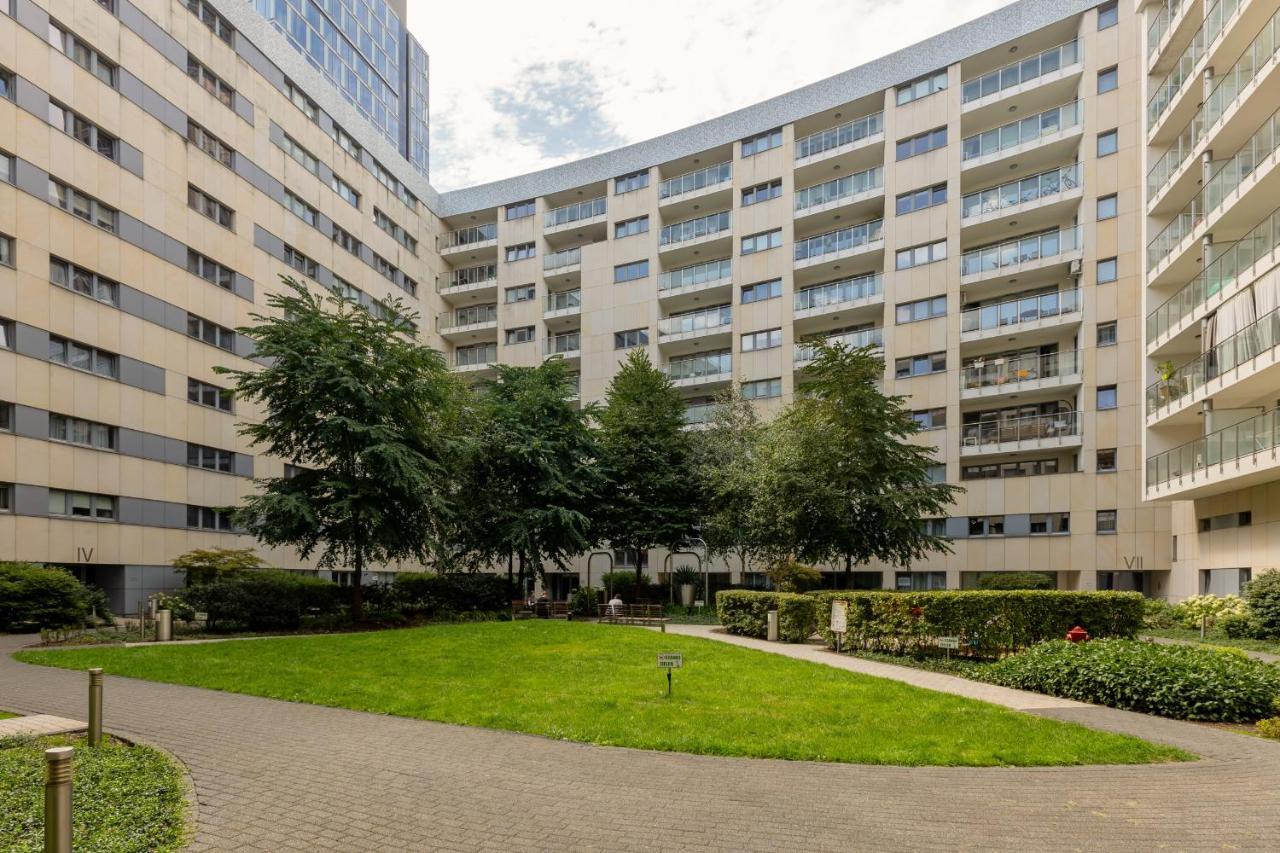 Deluxe Apartment Wronia 45 With Ac, Parking & Balcony By Renters Prestige Βαρσοβία Εξωτερικό φωτογραφία