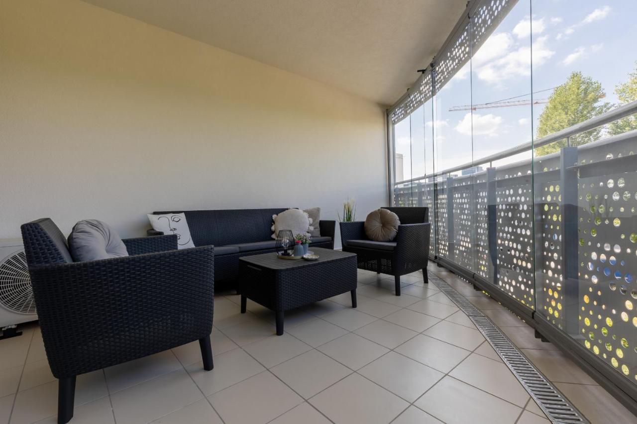 Deluxe Apartment Wronia 45 With Ac, Parking & Balcony By Renters Prestige Βαρσοβία Εξωτερικό φωτογραφία