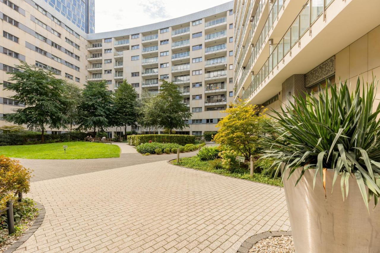 Deluxe Apartment Wronia 45 With Ac, Parking & Balcony By Renters Prestige Βαρσοβία Εξωτερικό φωτογραφία